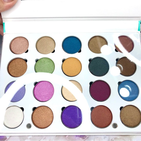 😍NWT Dazzling Diamonds Pallet by OFRA! Lovely!😍 - Picture 8 of 10